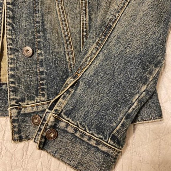 Gap Ladies Blue Demin Jean Jacket size small. - Picture 4 of 13